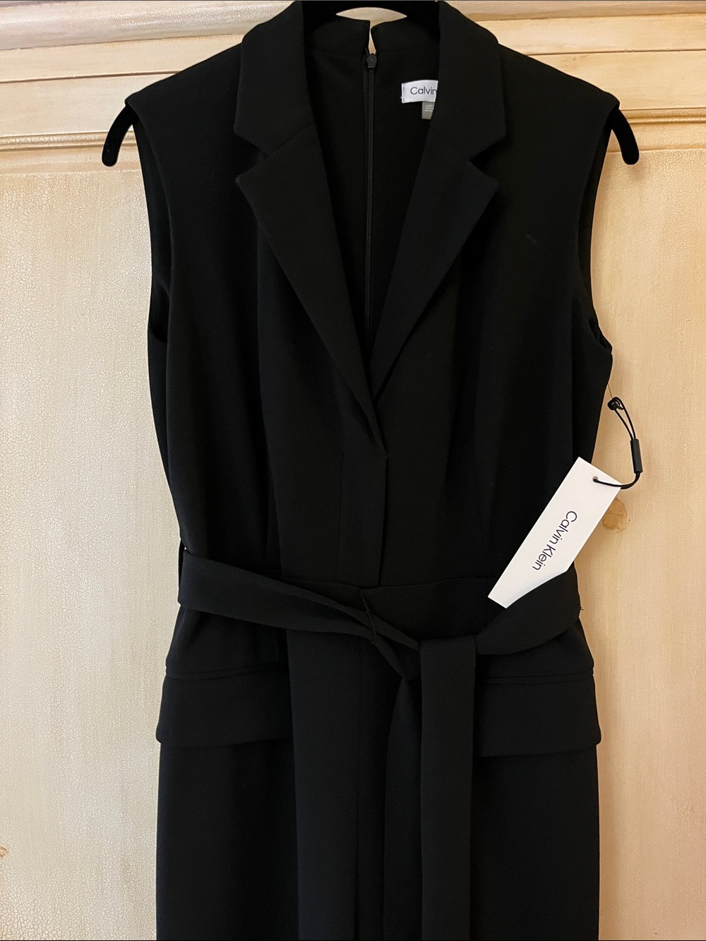 Calvin Klein Black Sleeveless Tailored Jumpsuit with Self Tie-NWT-size 4-$134